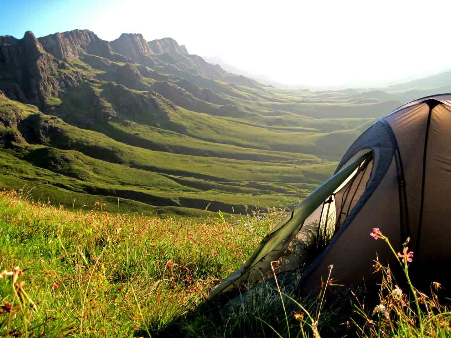landscape-grass-outdoor-wilderness-mountain-hiking-1076098-pxhere.com