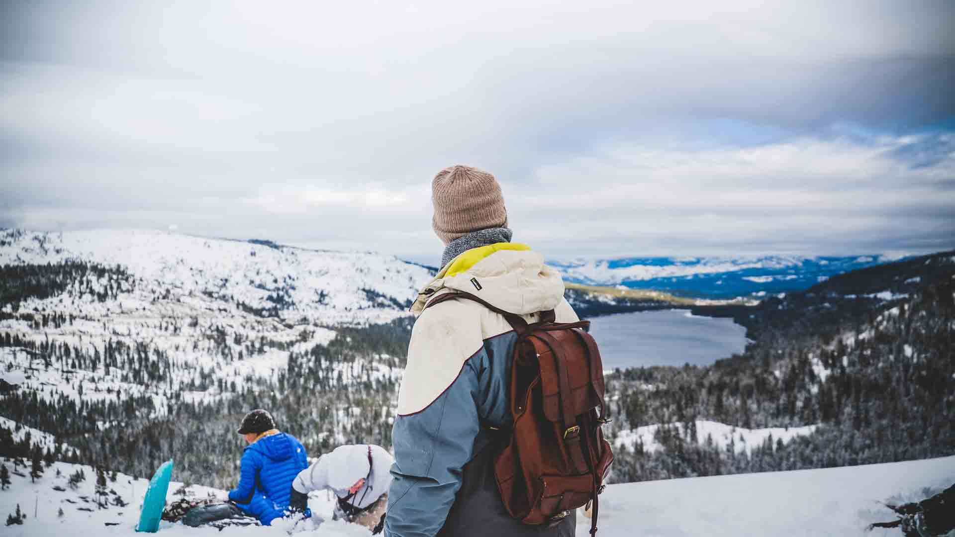 person-mountain-snow-winter-hiking-lake-40015-pxhere.com